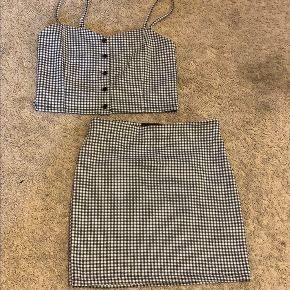 Plaid crop top and pencil skirt